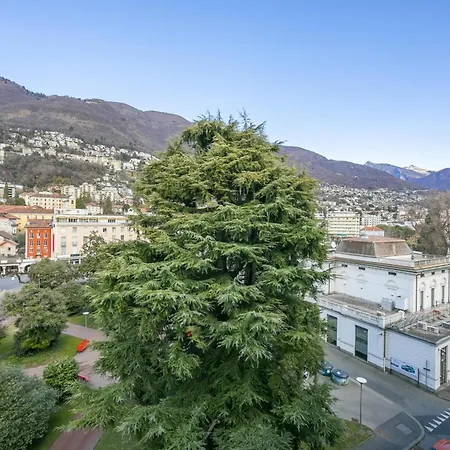Locarno City Apartment *